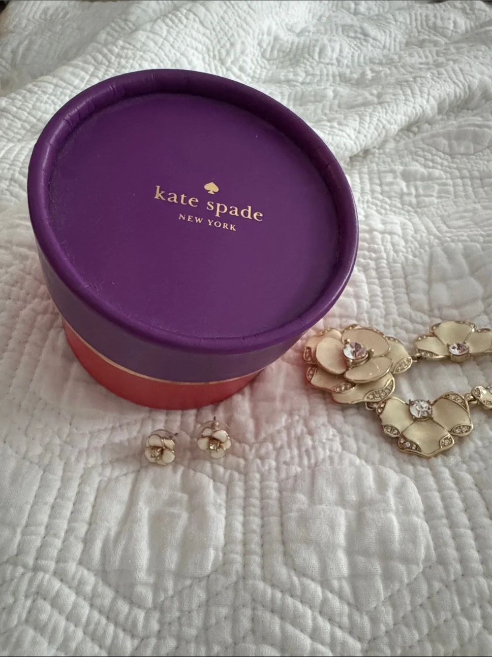 Kate Spade Gold Tone Ivory Flower Statement Necklace and Earrings Set